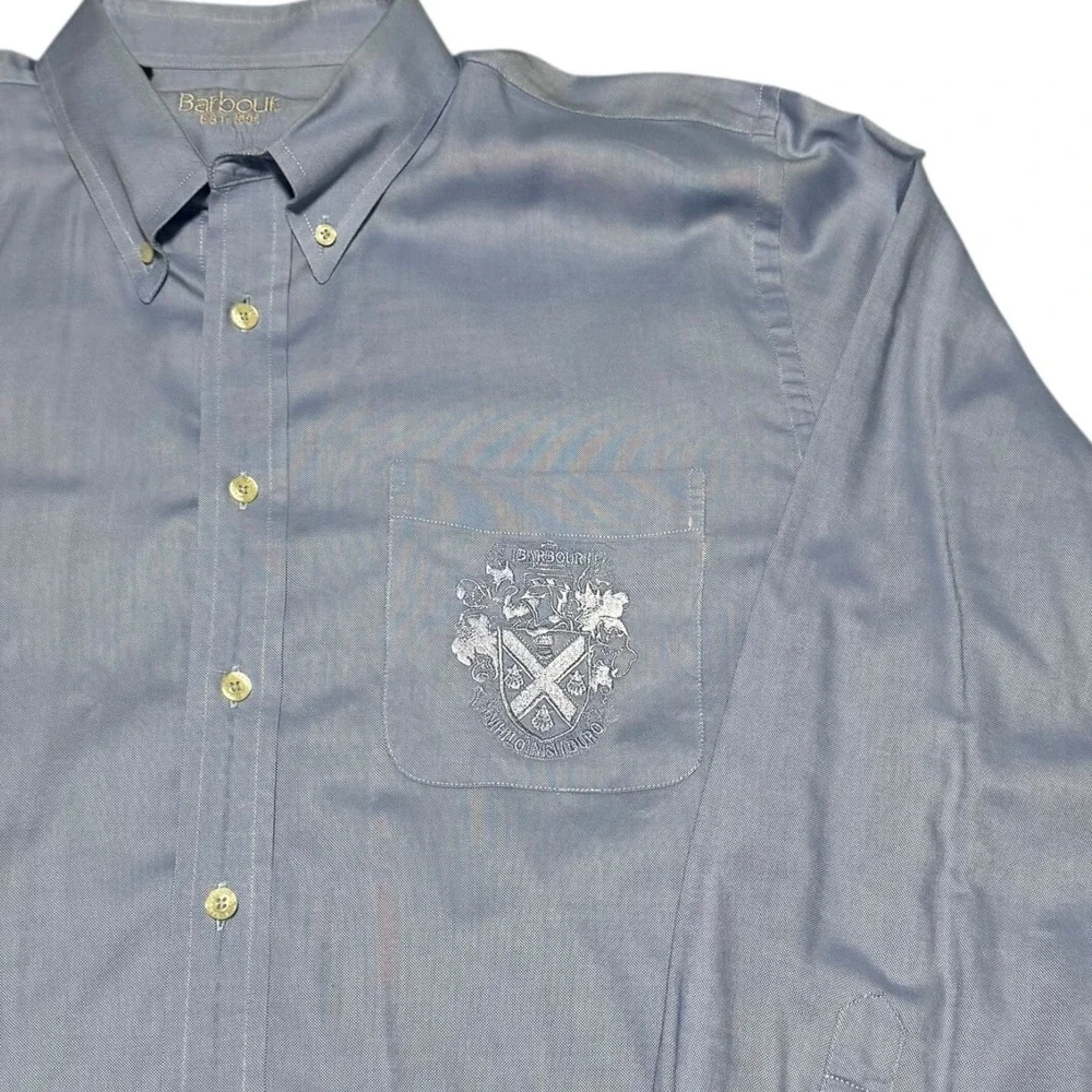 Barbour Embroidered Crest Pocket Blue Cotton Button Up Long Sleeve Men's Large‎